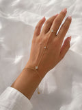 Bijoux de main